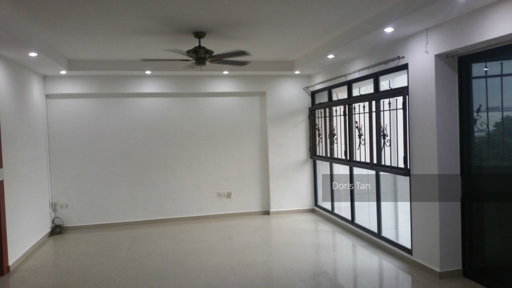 Jurong West Street 61 thumbnail photo